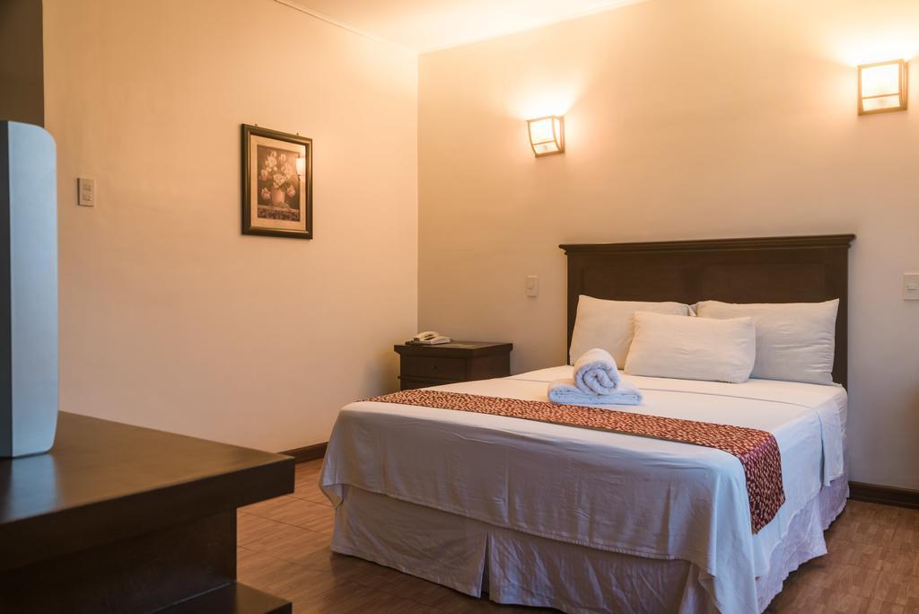 Oftana Suites Mandaue City Zewnętrze zdjęcie
