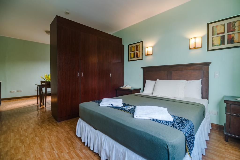 Oftana Suites Mandaue City Zewnętrze zdjęcie