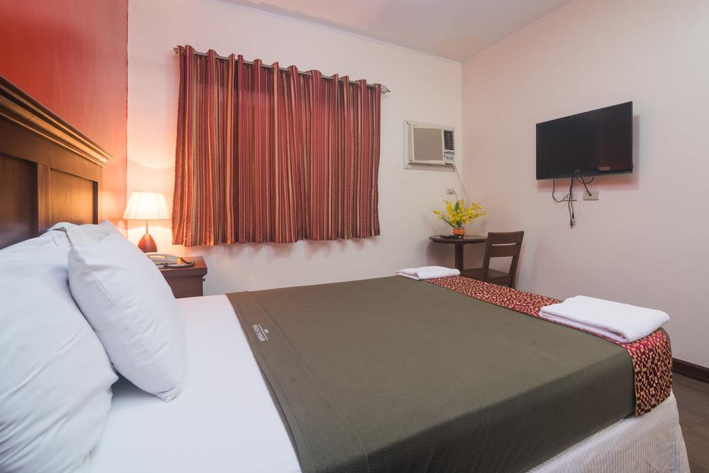 Oftana Suites Mandaue City Zewnętrze zdjęcie