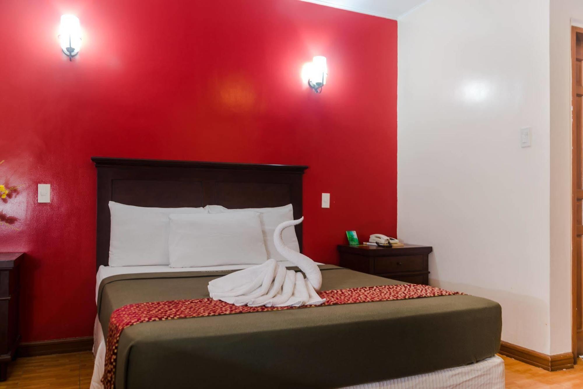 Oftana Suites Mandaue City Zewnętrze zdjęcie