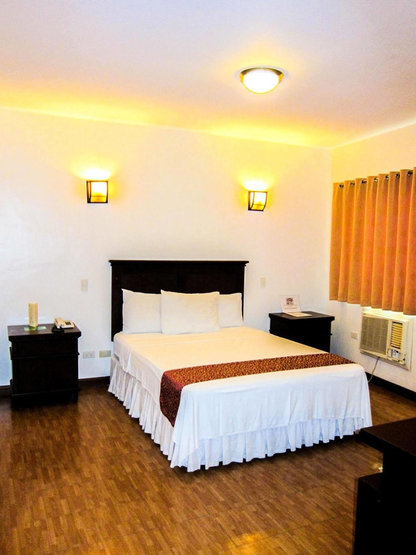 Oftana Suites Mandaue City Zewnętrze zdjęcie