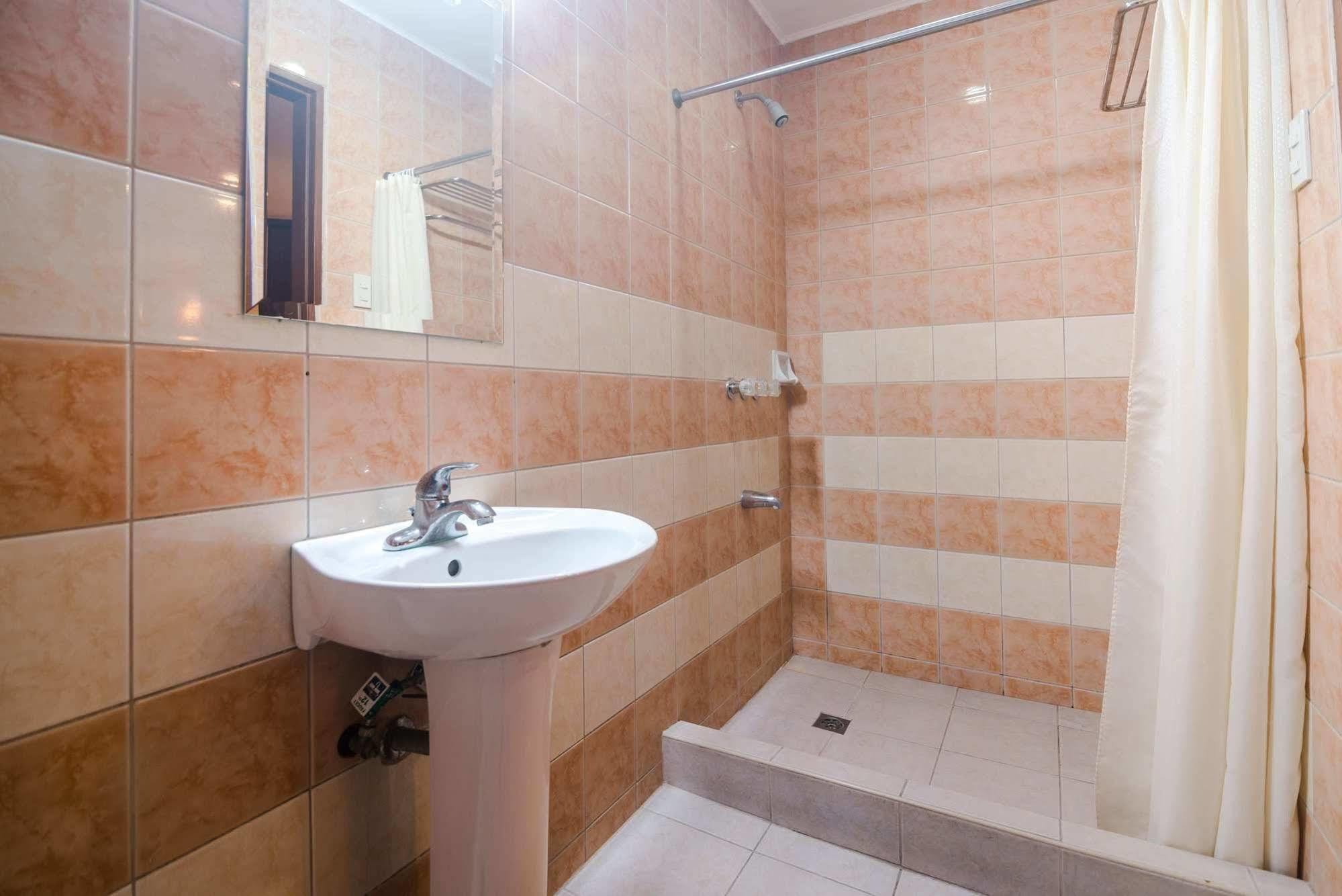 Oftana Suites Mandaue City Zewnętrze zdjęcie
